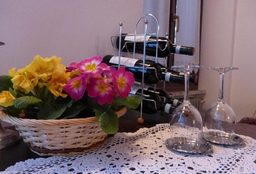 فندق Agriturismo Erbaluna