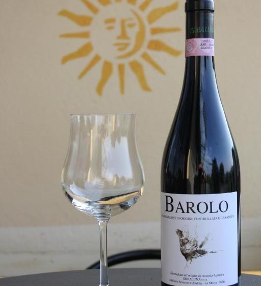 فندق Agriturismo Erbaluna