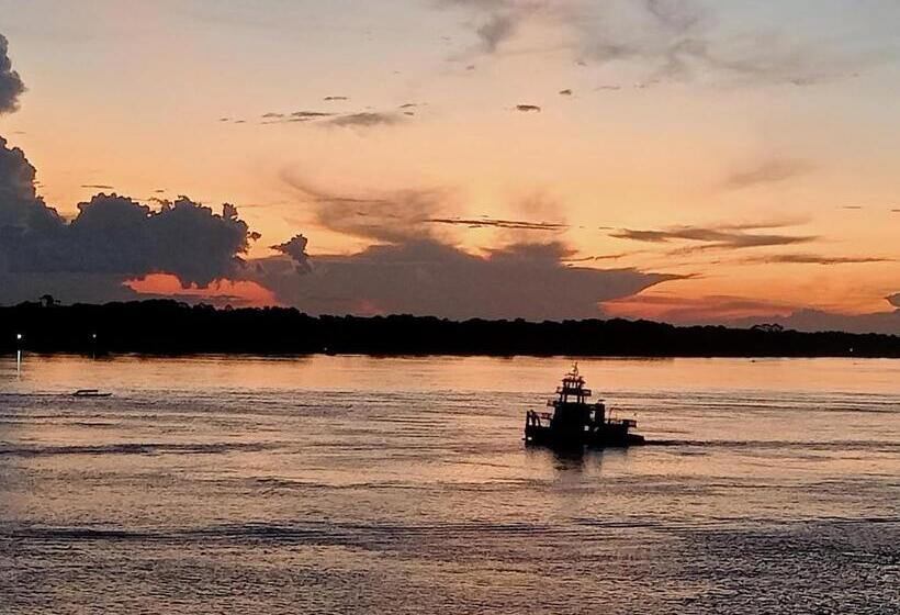 هتل Alto Amazonas