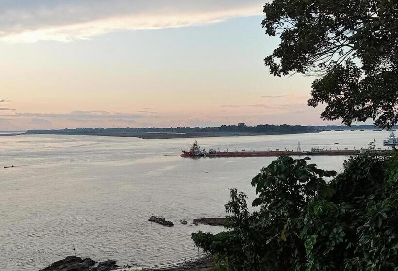 هتل Alto Amazonas
