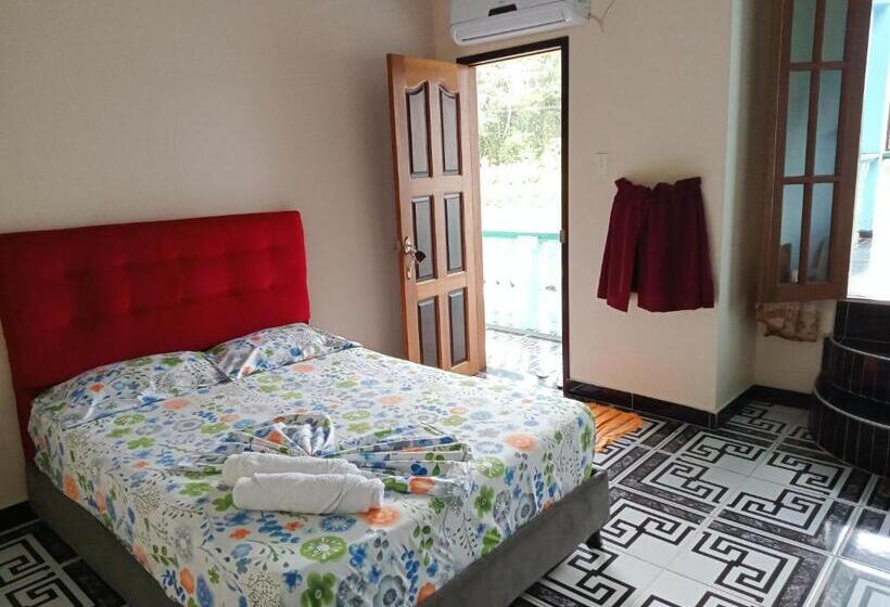 هتل Alto Amazonas