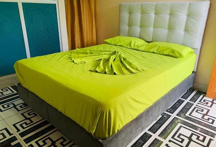 هتل Alto Amazonas