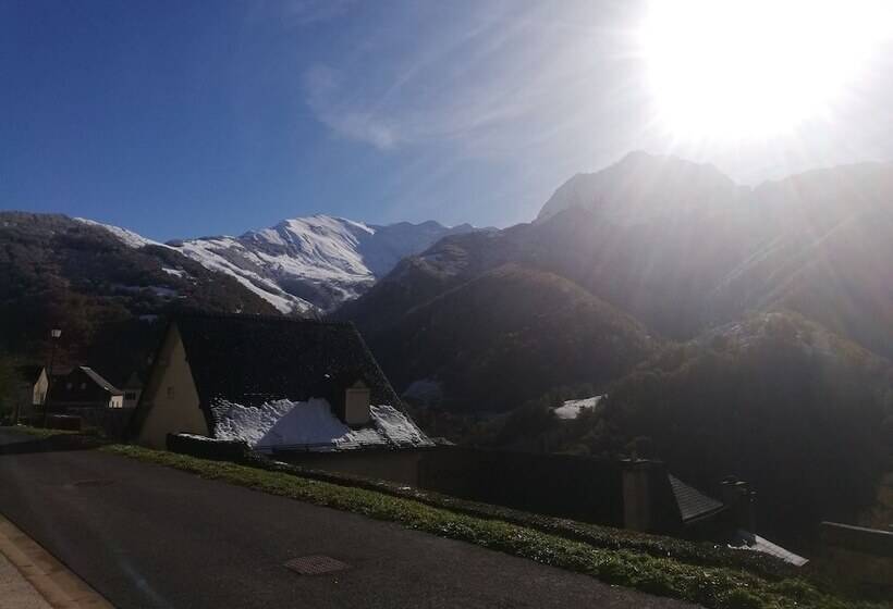 فندق Auberge Des Isards
