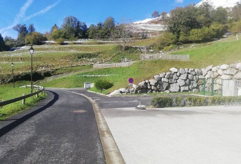 ホテル Auberge Des Isards