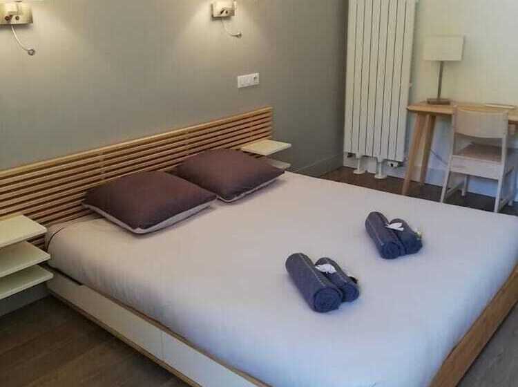 ホテル Auberge Des Isards