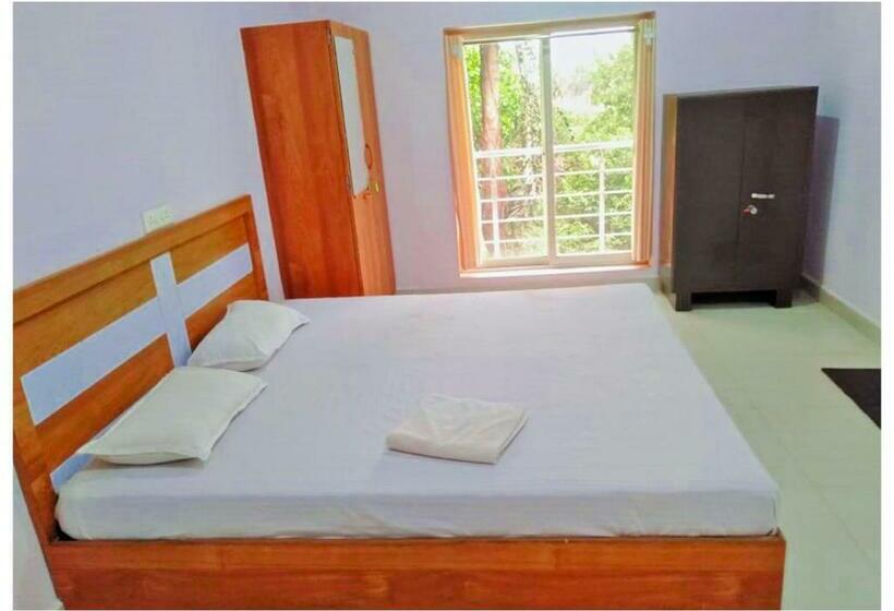 فندق Aym Yoga Resort Arambol Goa