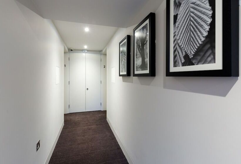 Отель Feldon Valley