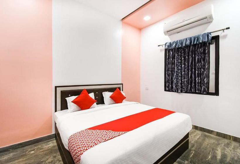 فندق Oyo 49980  The Flute