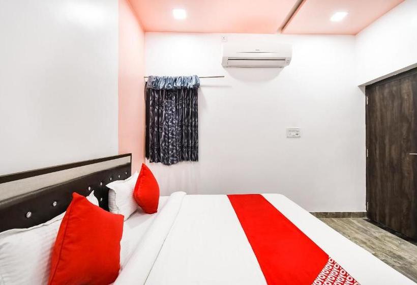 فندق Oyo 49980  The Flute