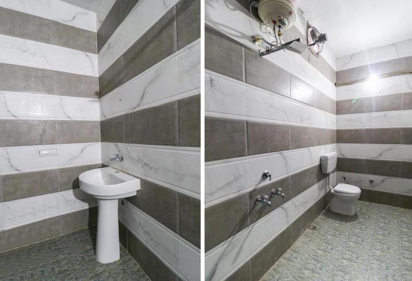 فندق Oyo 65320 Surya