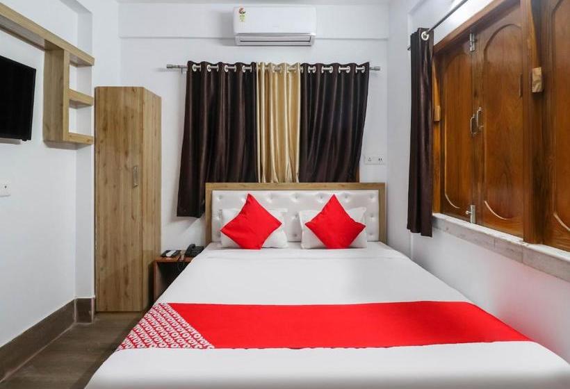 فندق Oyo 65741  Adarsh