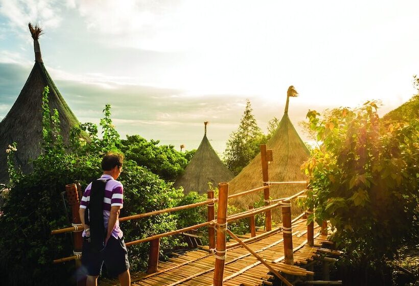 בית מלון כפרי Paree Hut Resort Koh Sichang