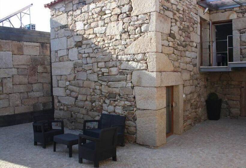 فندق ريفى Mallus