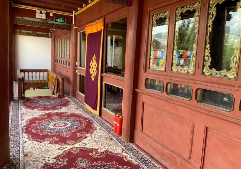 هتل Shangri La Xiangye Listen To The Rain