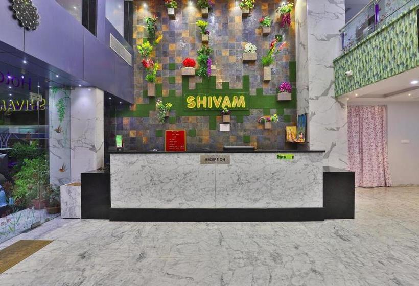 ホテル Shivam