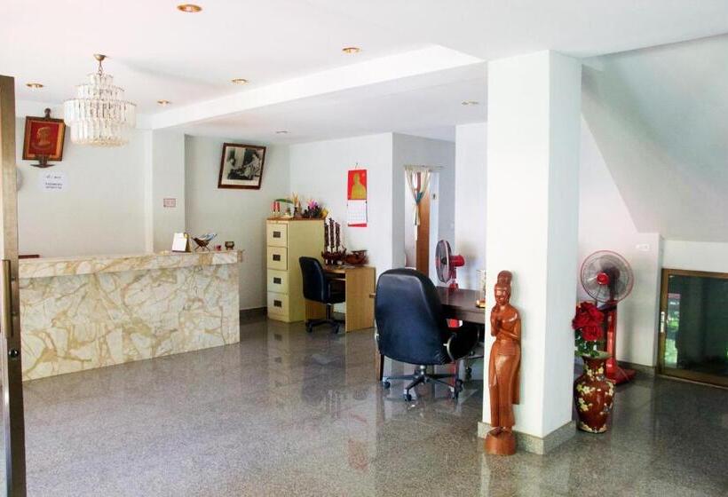 Отель Sichang Shine Khao Resort