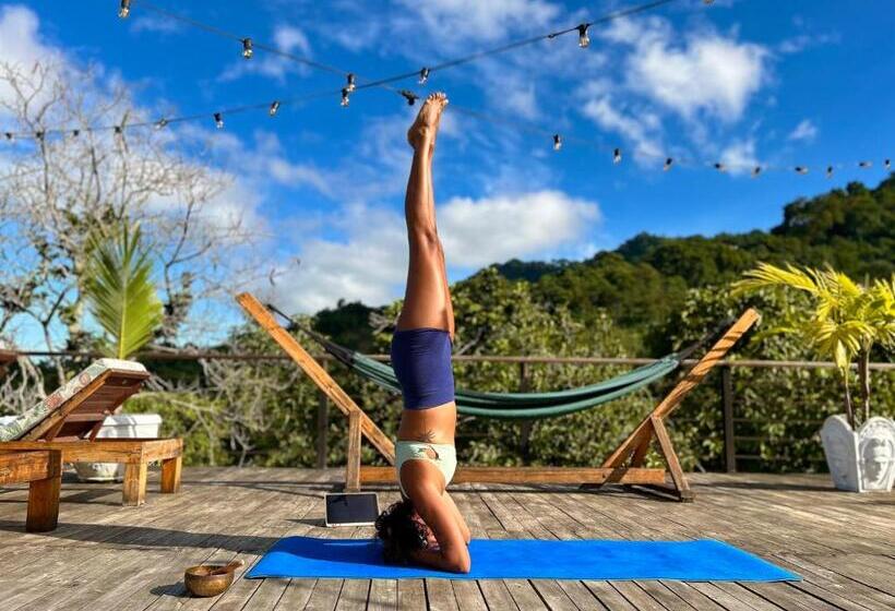 La Veranda Hotel & Restaurant