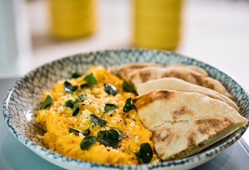 ホテル The Adnate Perth Art Series