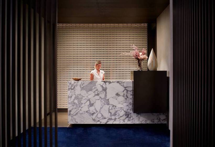 هتل The Ritzcarlton, Perth