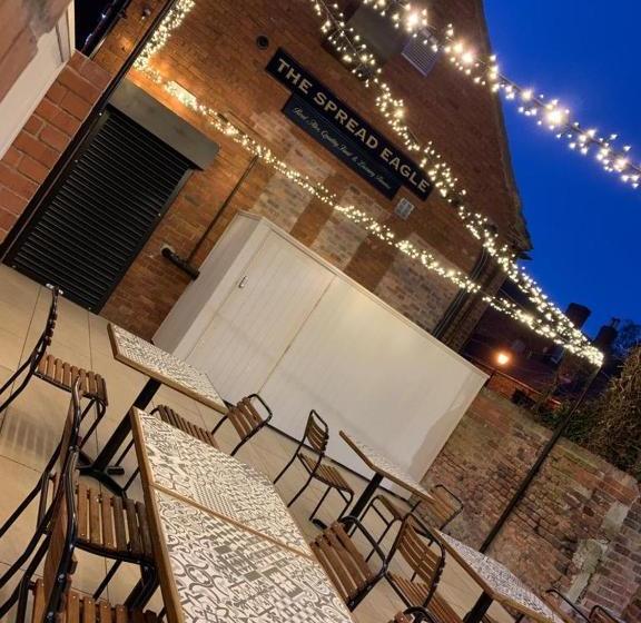 هتل The Spread Eagle Chesterfield