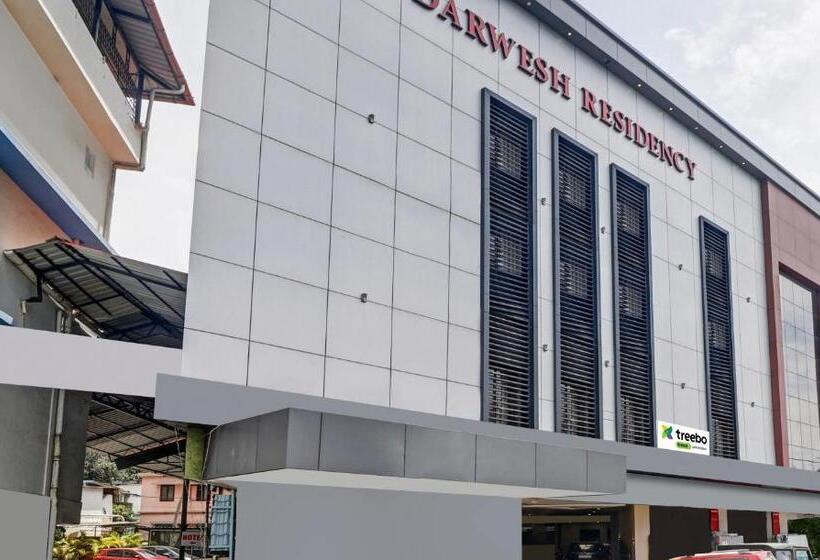 בית מלון כפרי Treebo Darwesh Residency