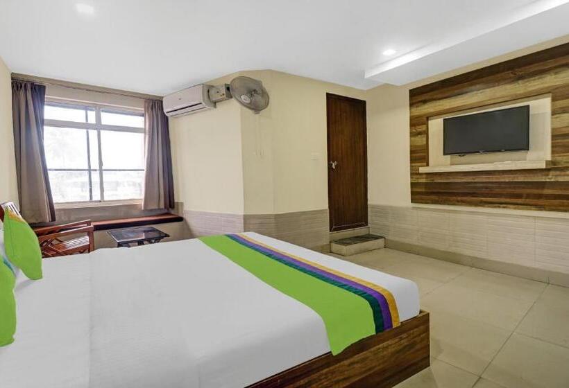 בית מלון כפרי Treebo Darwesh Residency