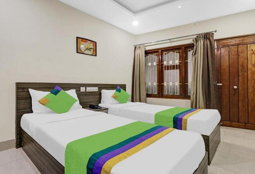 בית מלון כפרי Treebo Darwesh Residency