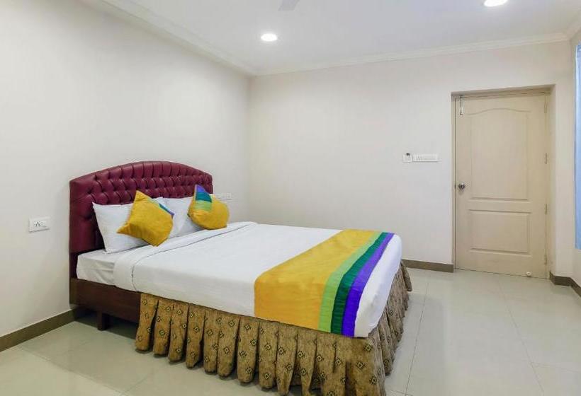 호텔 Treebo Trip Royal Inn