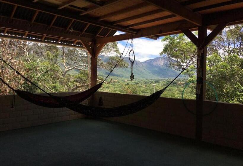 Kombi Hostel Camping