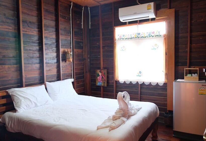 פנסיון Baan Kun Tuad Ko Si Chang