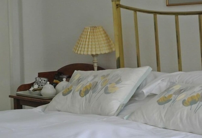 ペンション Brimford House