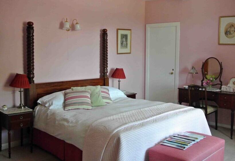 ペンション Brimford House