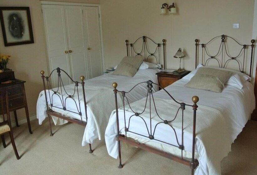 膳宿费 Brimford House