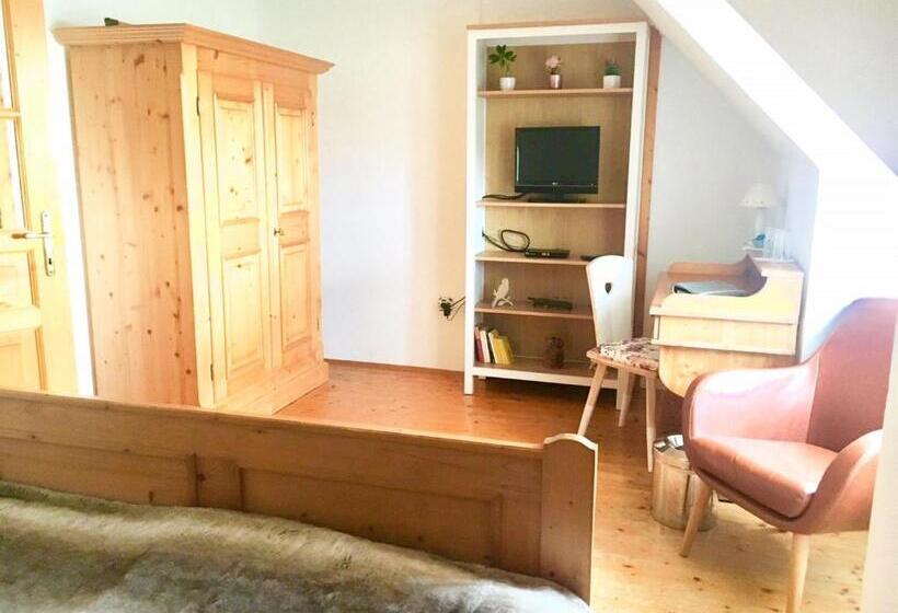 פנסיון Landhaus Weinblick