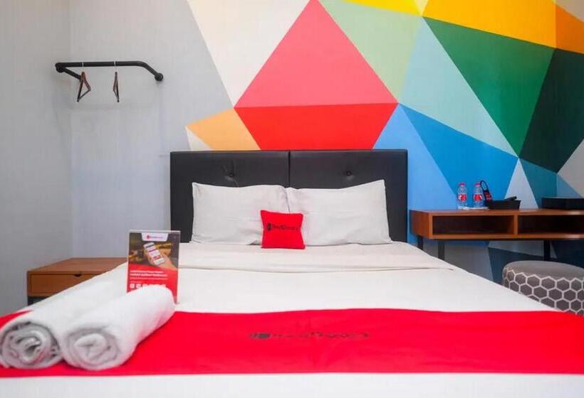 Пансион Reddoorz Near Sindu Kusuma Edupark 3