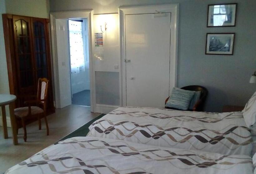 ペンション Tower