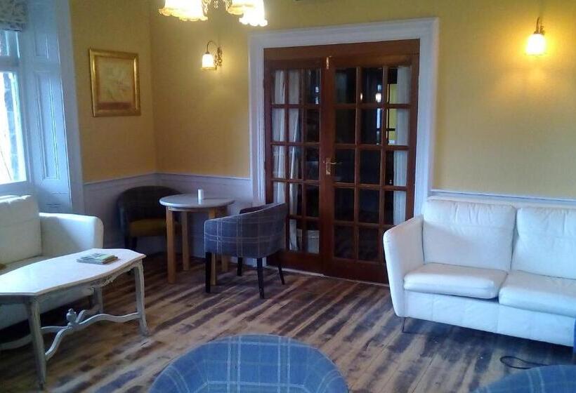 ペンション Tower