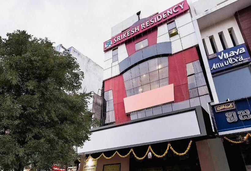 בית מלון כפרי Flagship Srikesh Residency