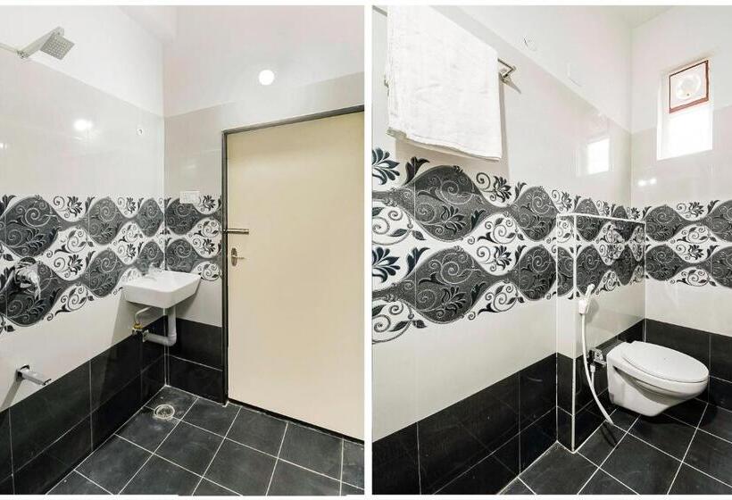 בית מלון כפרי Oyo 40630 Sriman Inn