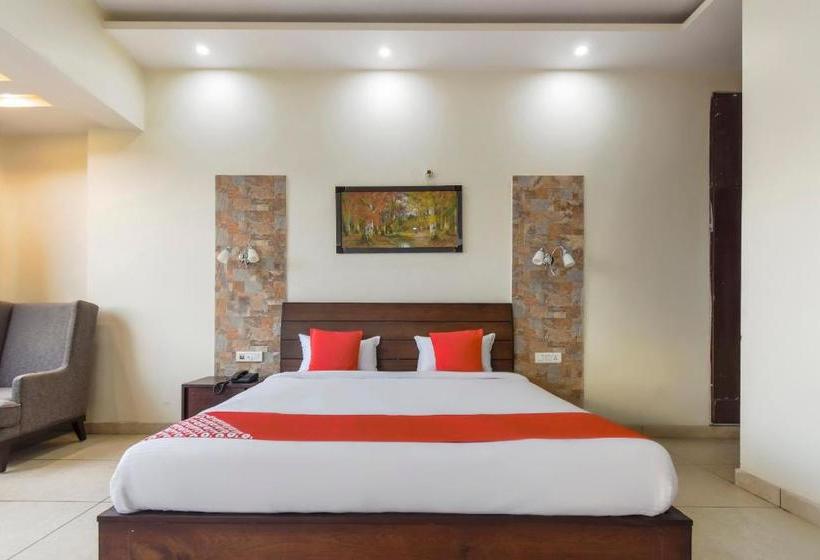 فندق Oyo 47416  Vimal