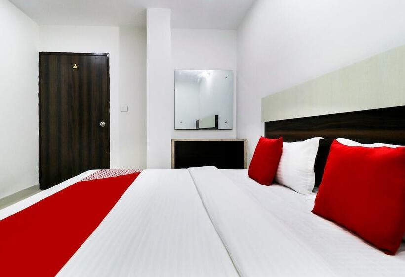 בית מלון כפרי Oyo 48529 H5