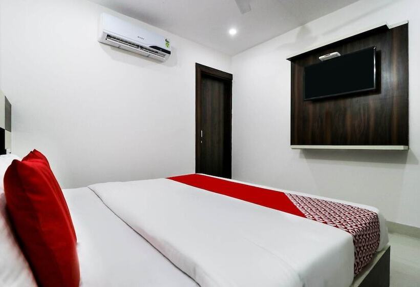 בית מלון כפרי Oyo 48529 H5