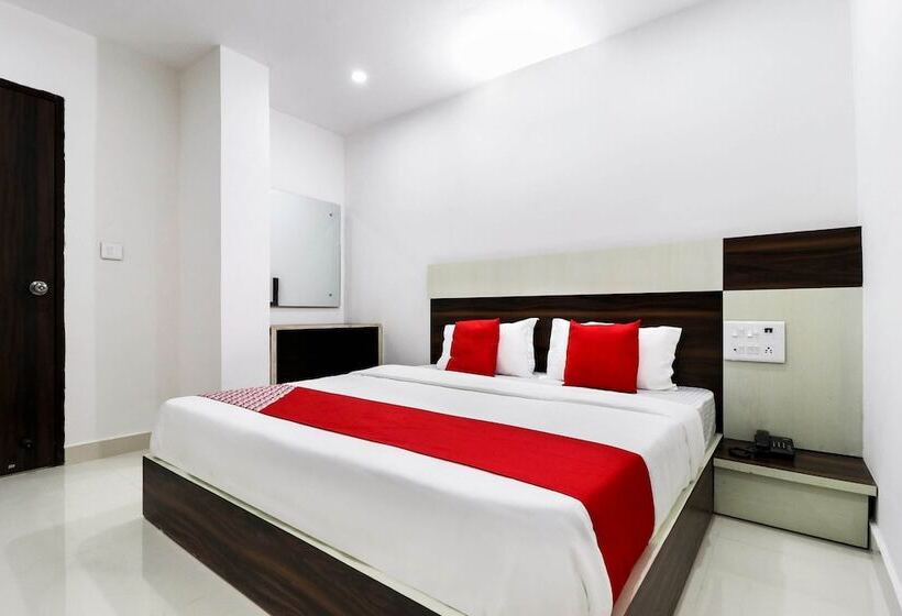 בית מלון כפרי Oyo 48529 H5