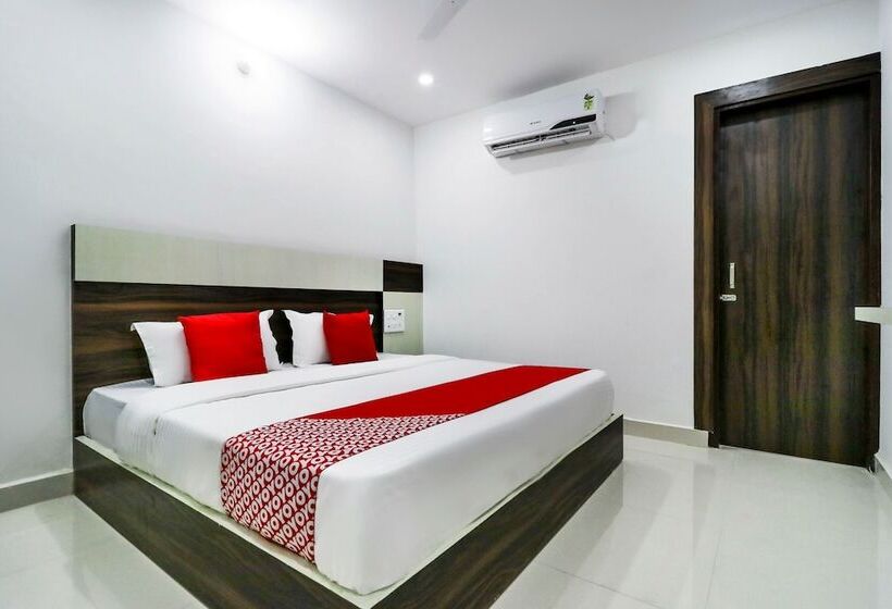 בית מלון כפרי Oyo 48529 H5