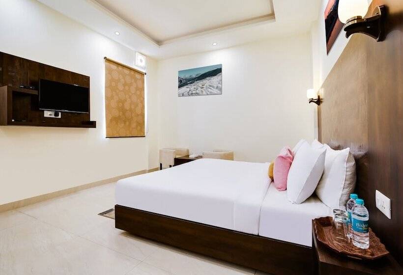 ホテル The Ayali Prime