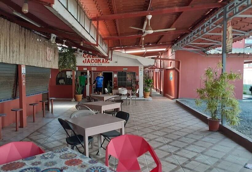 بنسيون Cabinas Jacomar