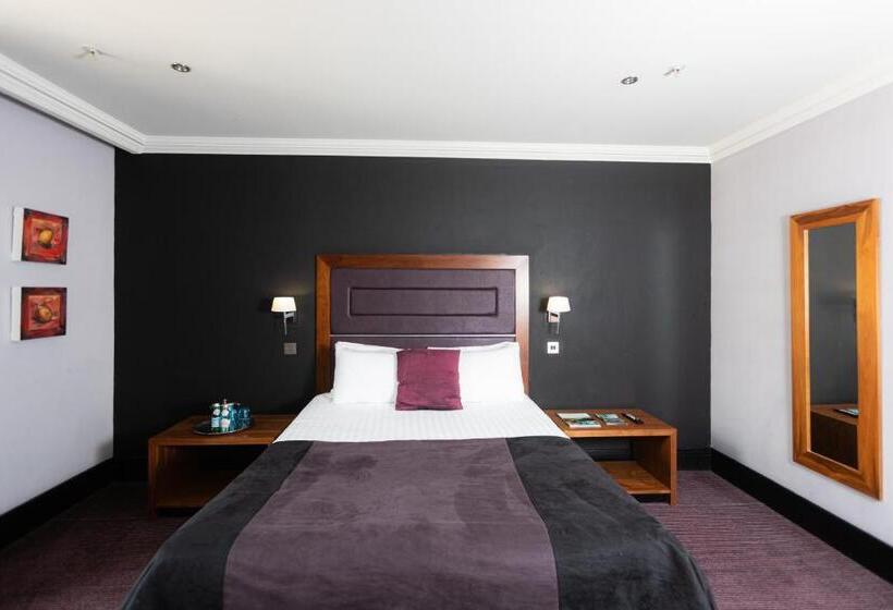 فندق صغير Fletcher's Restaurant Bar & Rooms