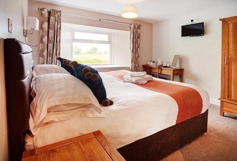 Общежитие The Twice Brewed Inn