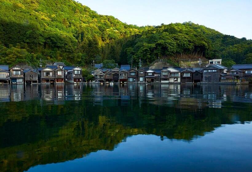 مبيت وإفطار Cafe & Bb Guri