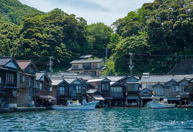 مبيت وإفطار Cafe & Bb Guri